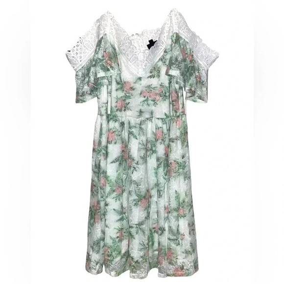 DISNEY | Princess Floral Lace Cold-Shoulder Dress Size L - Picture 4 of 9